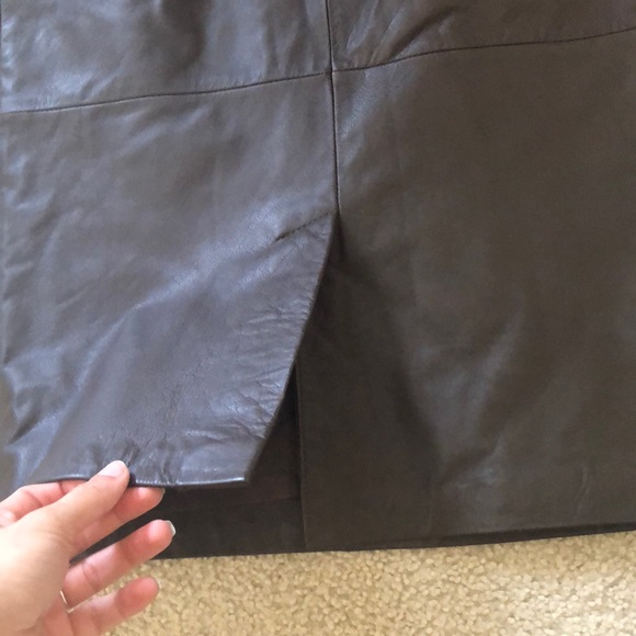100% LEATHER MIDI SKIRT - Picture 3 of 5